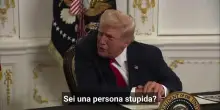"Ma sei stupida?". Trump insulta una giornalista dopo una domanda sulla sparatoria a Washington