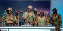I militari annunciano in tv il colpo di Stato in Benin. Poi il presidente smentisce: "Riprendiamo il controllo"