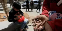 Israele bombarda la Siria. Netanyahu: "Messaggio chiaro al regime, non toccate i drusi"