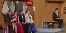 “Il Vertice” di Marthaler: tra ironia e nonsense, i fallimenti di una comunità