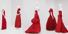 Inimitabile rosso Valentino, segno unico di eleganza e charme