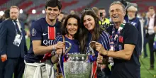 Luis Enrique dedica la Champions League alla figlia Xana, morta di cancro a 9 anni