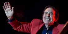 Giucas Casella: “Sono fluido, ho amato uomini e donne. Parlo ancora con Silvio Berlusconi: sta benissimo”