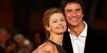 Amanda Sandrelli: “Ho sognato spesso di picchiare il mio ex, Blas Roca-Rey. Mamma mi allontanò da casa”