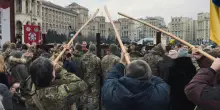 L'invasione. Storie quotidiane di piccola eroica resistenza ucraina