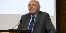 "Che stronzetta". Il ministro Pichetto Fratin si rivolge così a una giornalista, poi le scuse