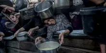 Emergency: "A Gaza distribuiamo panetti sublinguali. Pensare al cibo come medicina è deumanizzante"