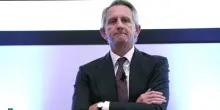 Ora Mediobanca è indifesa. L’Ops su Banca Generali affonda, anche il Leone torna preda
