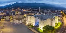 Politica, massoneria, ricatti, revenge porn: sembra un romanzo di Dan Brown, è Prato