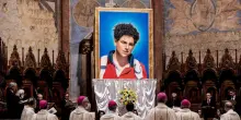Intervista alla madre di un santo. Antonia Acutis: “Carlo aveva la Playstation, ma ci giocava solo un'ora a settimana"