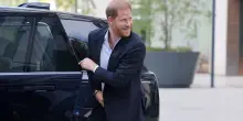 Harry ti presento Carlo. Il principe a Clarence House per incontrare il padre