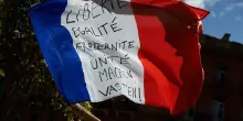 Rullano i tamburi di guerra della Francia ribelle. Parigi attende centomila in piazza (e qualche casseur)