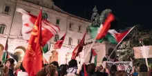 La piazza per Gaza si divide. La Cgil manifesta contro la manovra, l'Usb pensa a un partito
