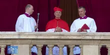 "Habemus papam": Dominique Mamberti annuncia l'elezione di Leone XIV