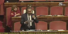 Senato, Filippo Sensi legge l'ironica lista dei "nemici" della destra al governo