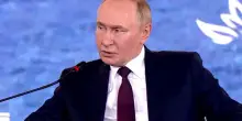 Vladimir Putin: "Le truppe europee sul territorio ucraino saranno considerate obiettivi legittimi"