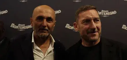 Totti vs Spalletti, duello western tra Juve e abbracci: "Ma non abbiamo ancora parlato"