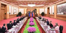 Cina-Ue, difficile summit a Pechino: esile accordo su terre rare