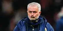 Calcio, Mourinho lascia il Fenerbahce: contratto risolto
