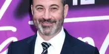 Usa, Jimmy Kimmel torna in onda e Trump minaccia azioni legali: “Un branco di perdenti”