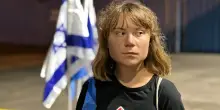 Flotilla, Greta Thunberg detenuta in dure condizioni in Israele