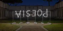 Al Museo Etrusco di Villa Giulia l’installazione di Maloberti “Poesia”