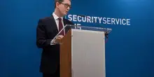 MI5 avverte i parlamentari britannici: siete a rischio spionaggio da parte della Cina