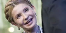 Ucraina, ex premier Tymoshenko indagata per corruzione. La leader della rivoluzione arancione: accuse assurde