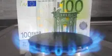 Gas, Consiglio Ue approva stop definitivo importazioni dalla Russia