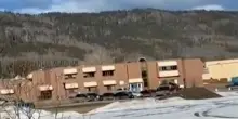 Canada, sparatoria in una scuola a Tumbler Ridge: 10 morti, tra cui aggressore