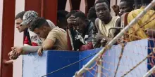 Richieste di asilo e assistenza sociale a migranti, Corte Ue d&agrave; in parte ragione all&rsquo;Italia