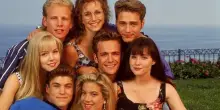 Tv, torna &ldquo;Beverly Hills, 90210&rdquo; con tutte le stagioni on demand