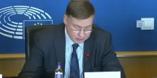 Dombrovskis: non ci sono le condizioni per sospendere il Patto di stabilit&agrave;