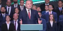 Bulgaria domenica al voto: ex presidente favorito. Ue monitora