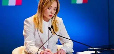 Iran, Meloni: quadro cambia continuamente, al lavoro per stabilizzazione