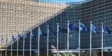 Commissione per la prima volta blocca appalto ad azienda di Paese extra-Ue (la Cina)