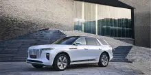 Cinese Hongqi sonda Stellantis su Saragozza. Gruppo: dialogo con pi&ugrave; player