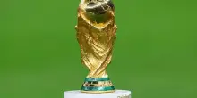 Fifa: cartellino rosso per chi lascia il campo o si copre la bocca
