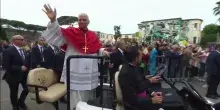 Papa a Pompei e Napoli, appello per la pace e monito contro malavita