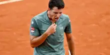 Tennis, Darderi ai quarti a Roma, battuto Zverev