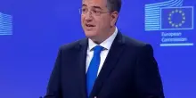 Commissione Ue: non ci sono cancellazioni di viaggi n&eacute; penurie di kerosene