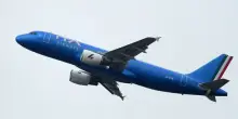 La Commissione Ue: non ci sono cancellazioni di viaggi n&eacute; penurie di kerosene