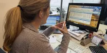 Lavoro, 7 italiani su 10 soffrono la sindrome dell&rsquo;impostore