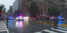 Usa, spari davanti alla Casa Bianca. Ucciso l&rsquo;assalitore, Trump informato