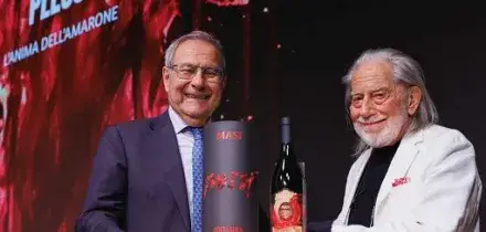 Masi presenta a Venezia catalogo di Plessi e l&rsquo;Amarone d&rsquo;artista
