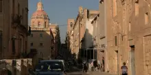 Malta oggi al voto: Abela favorito sul partito di Metsola