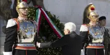 2 giugno, Mattarella ha reso omaggio al milite ignoto all&rsquo;Altare della patria