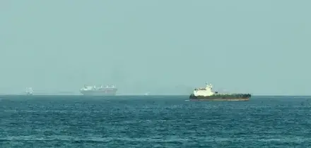 Iran, dopo due mesi ripartono le esportazioni: petroliere di Teheran hanno varcato zona blocco navale Usa