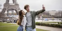 Turismo, Parigi la pi&ugrave; cara d&rsquo;Europa, Italia piazza 5 citt&agrave; in top 20