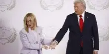 Nato, Meloni a vertice Ankara dopo siluro Trump. La premier sceglie linea silenzio